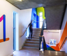 英国东伦敦大学- 创业教育中心丨国外标识欣赏